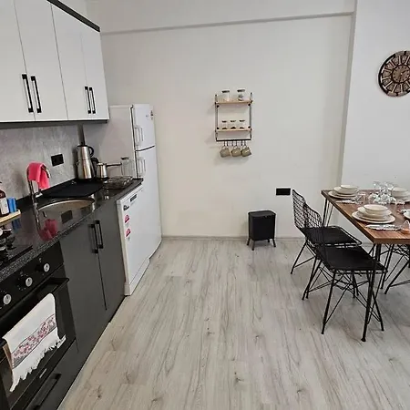 Riverside Suits- 1 Ile Evinizde Gibi Apartment